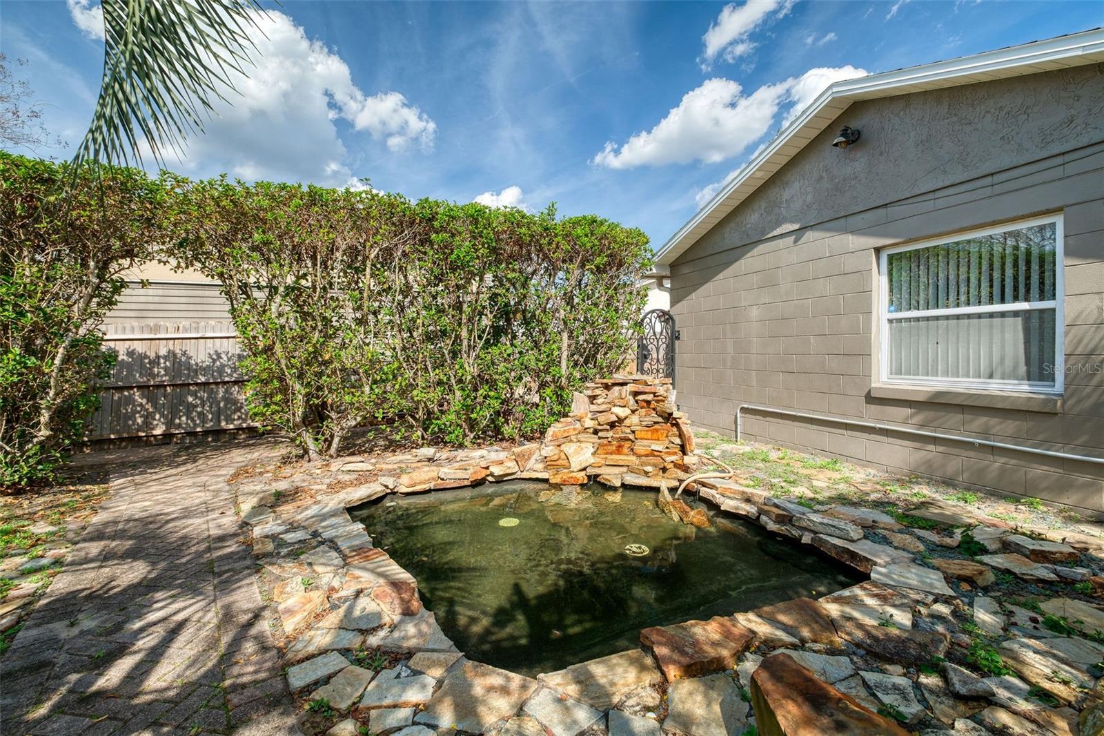 Image 19 of 31 For 9714 Poplarwood Court