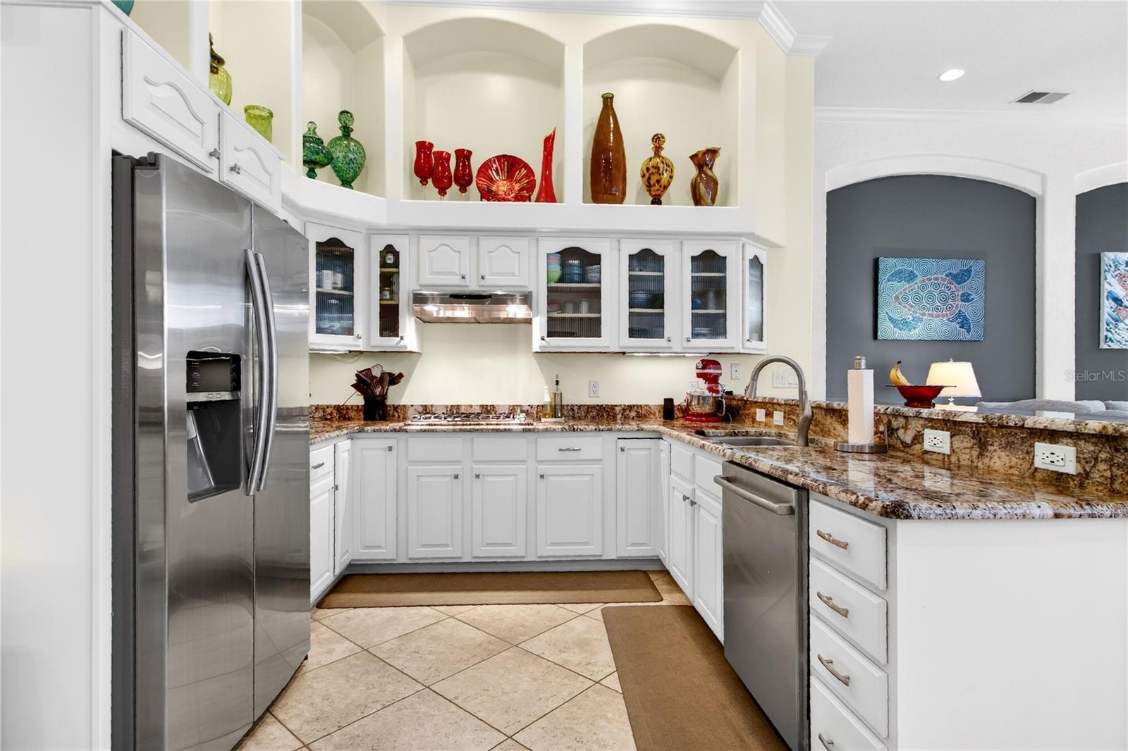 Image 18 of 85 For 771 Long Lake Drive