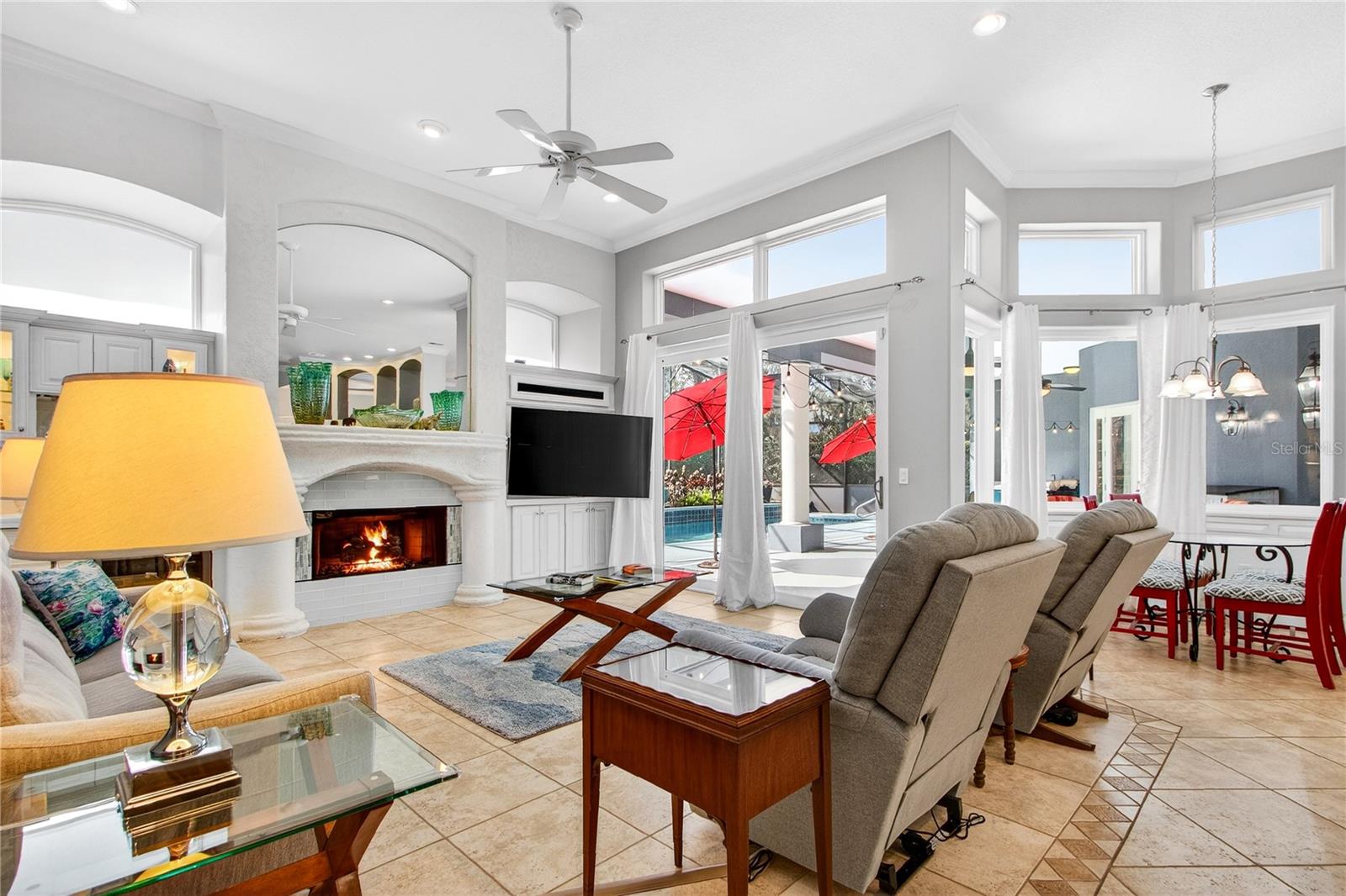 Image 23 of 85 For 771 Long Lake Drive