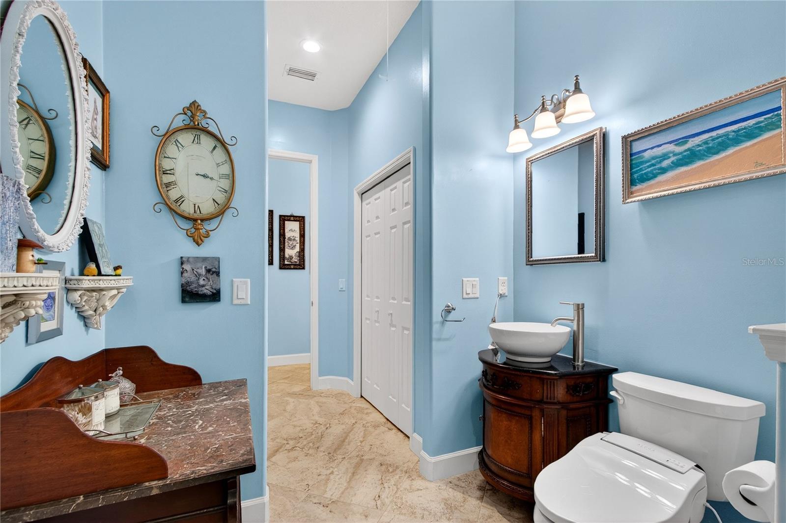 Image 27 of 85 For 771 Long Lake Drive