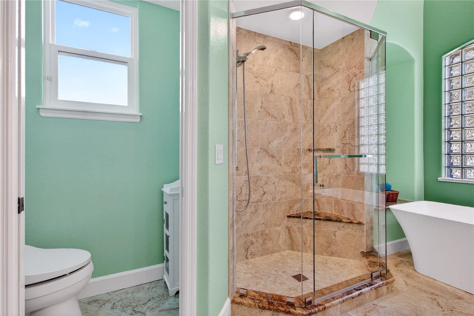 Image 49 of 85 For 771 Long Lake Drive