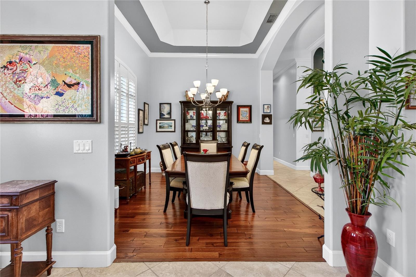 Image 9 of 85 For 771 Long Lake Drive