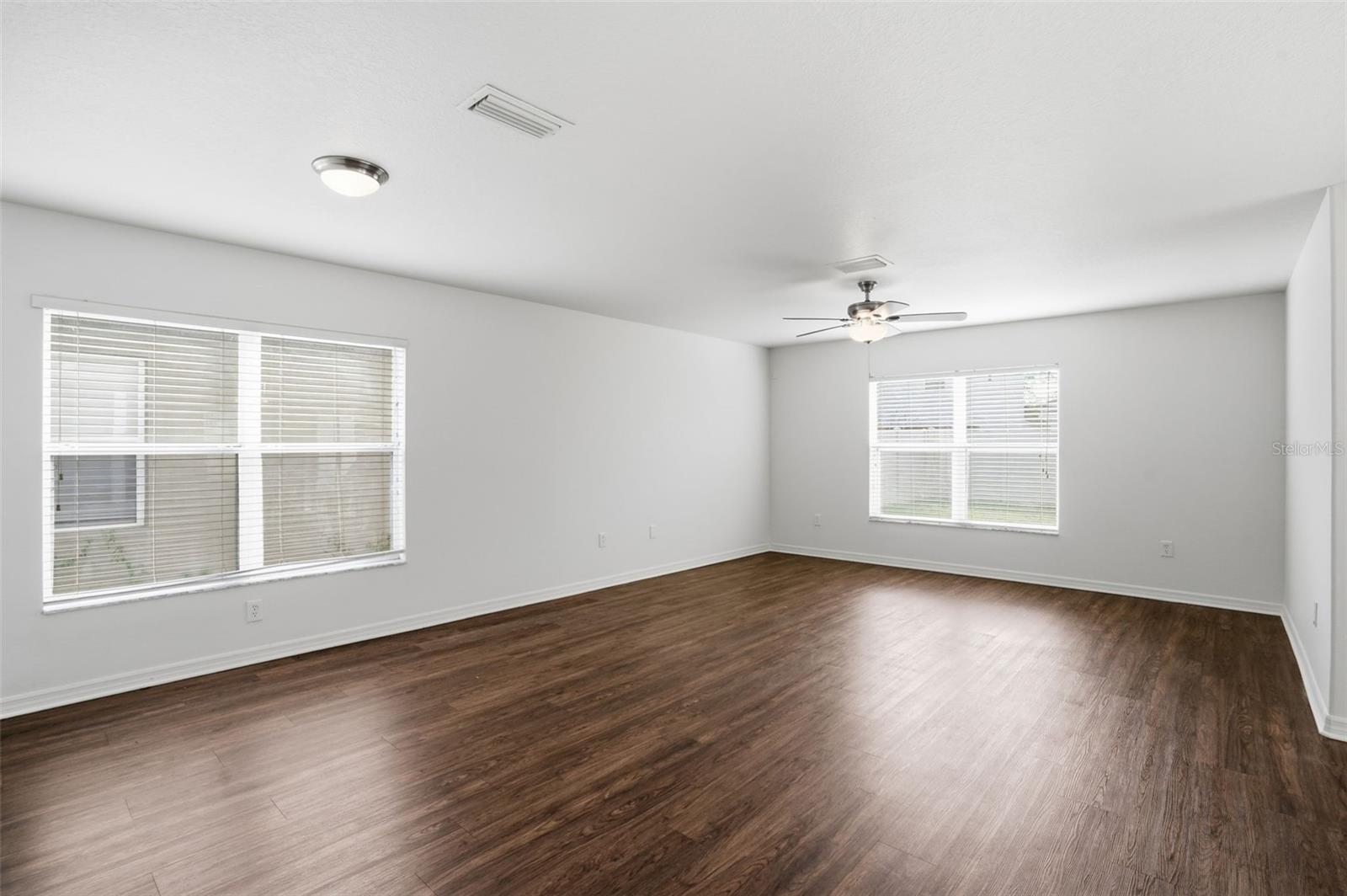 Image 11 of 38 For 15419 Shoal Haven Place