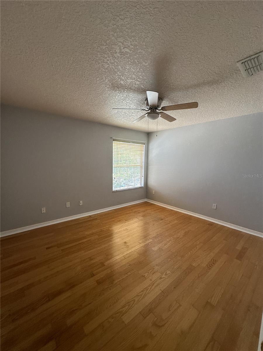 Image 9 of 30 For 15349 Harvest Boulevard