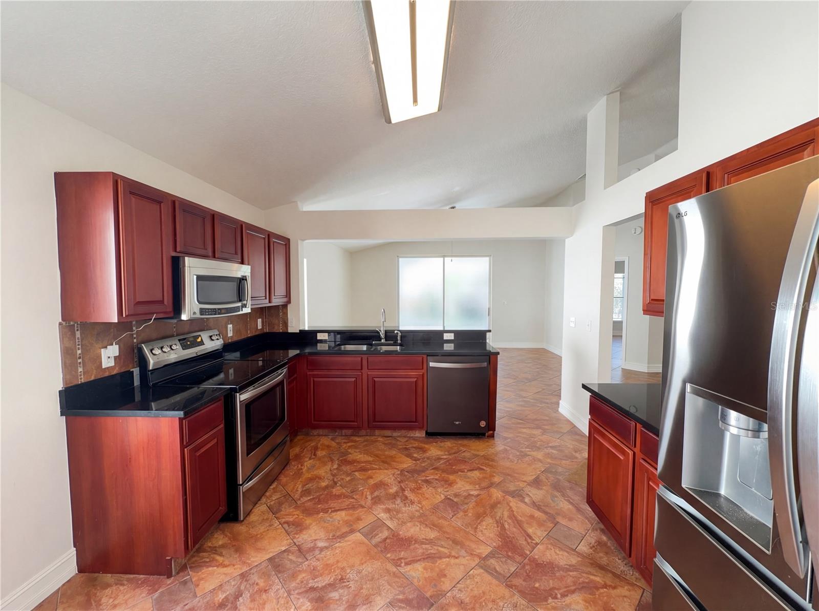 Image 15 of 24 For 2975 Sabel Oak Place