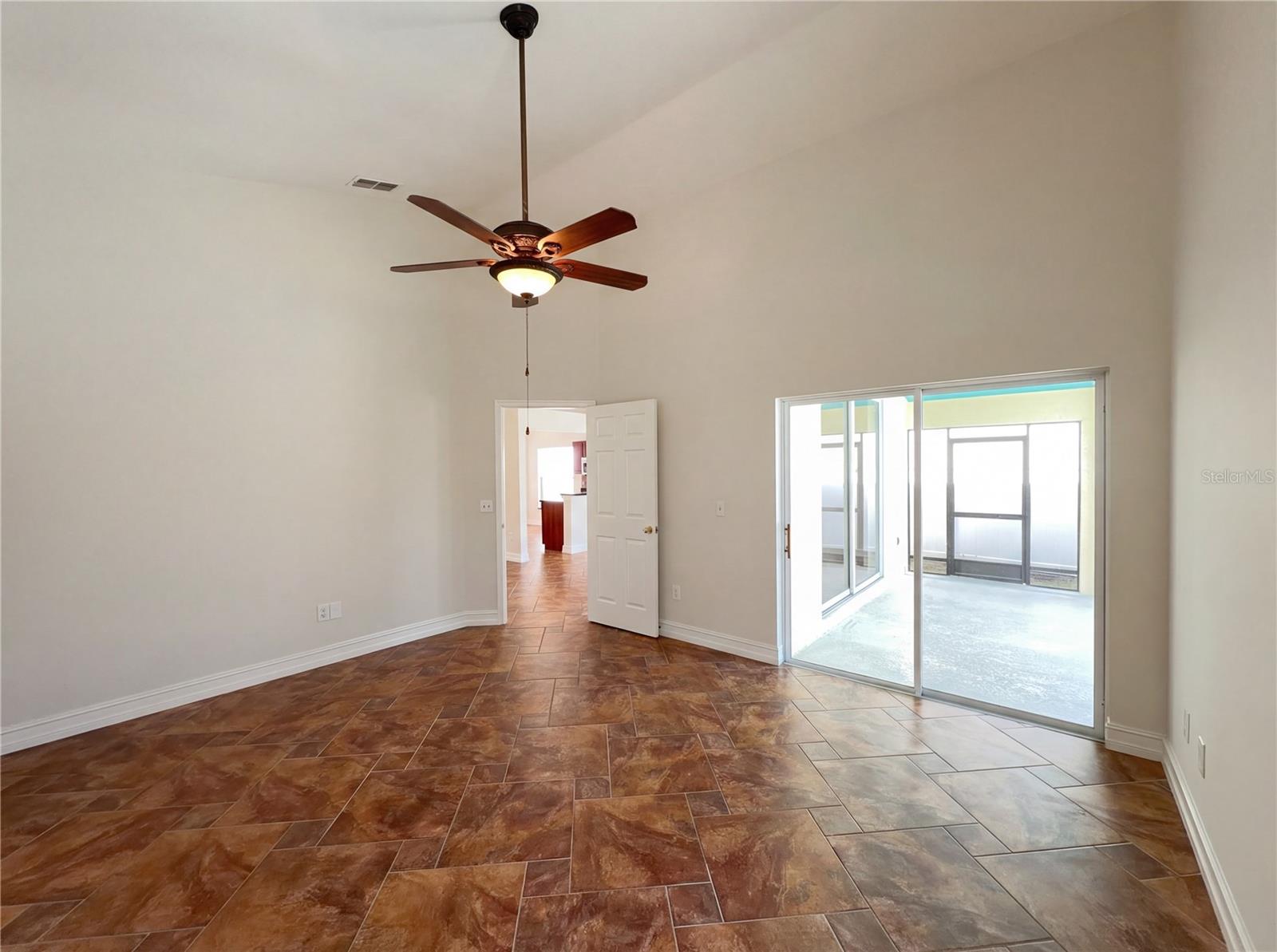 Image 16 of 24 For 2975 Sabel Oak Place