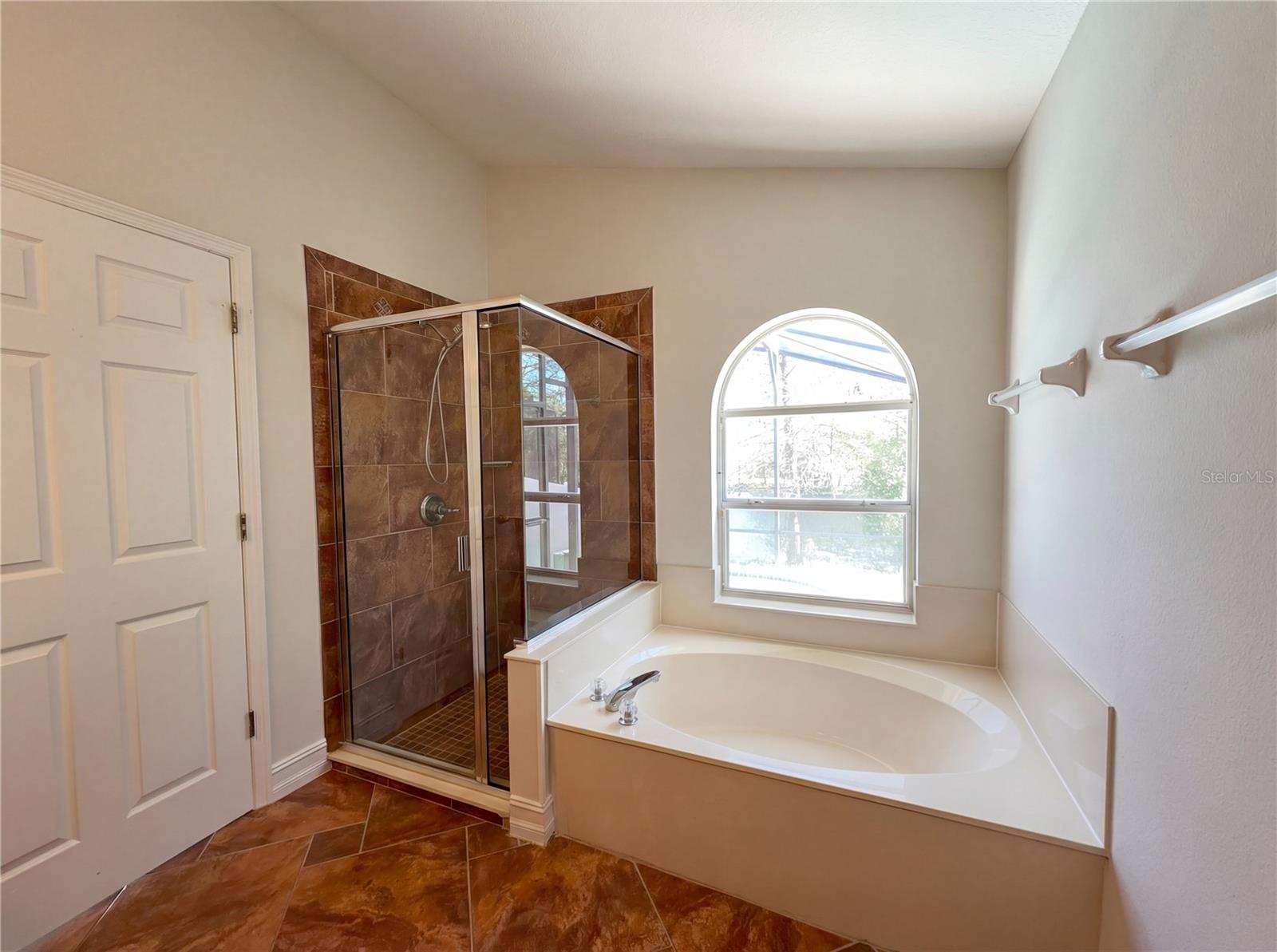 Image 18 of 24 For 2975 Sabel Oak Place