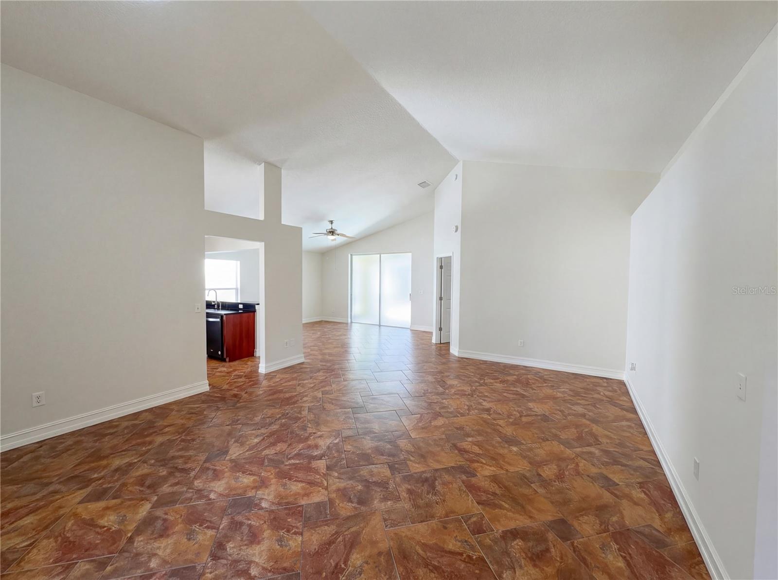 Image 3 of 24 For 2975 Sabel Oak Place