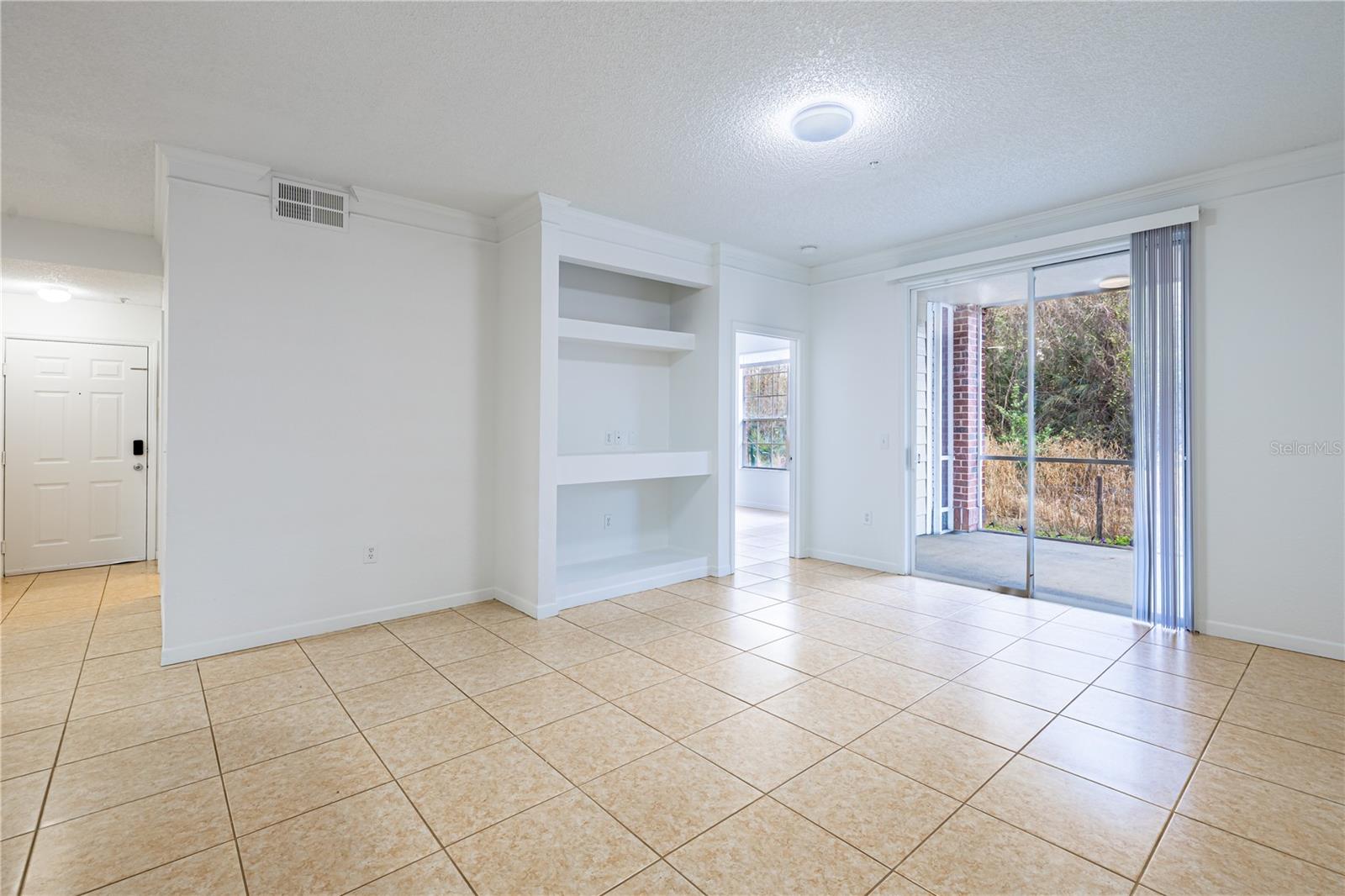 Image 15 of 61 For 13037 Mulberry Park Drive 517