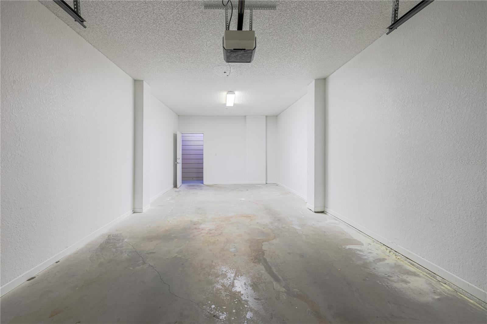 Image 35 of 61 For 13037 Mulberry Park Drive 517