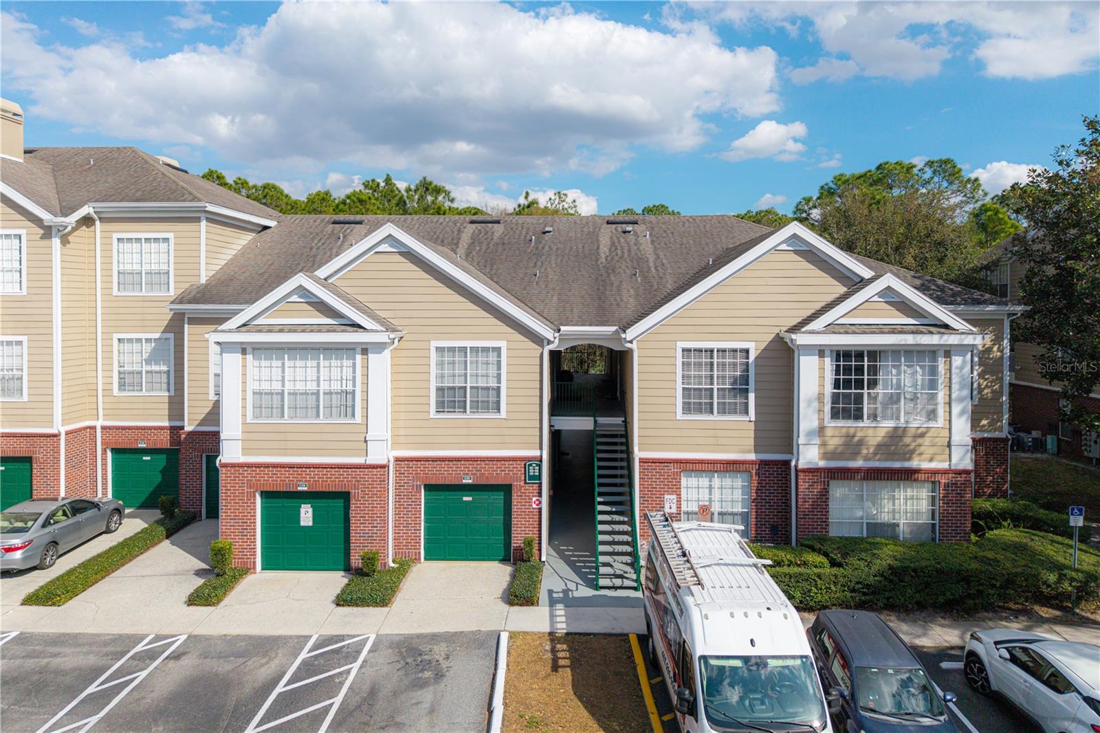 Image 51 of 61 For 13037 Mulberry Park Drive 517