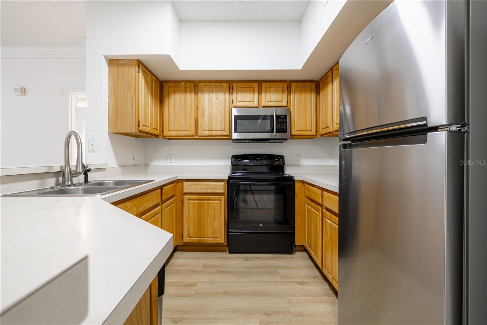 Image 7 of 61 For 13037 Mulberry Park Drive 517