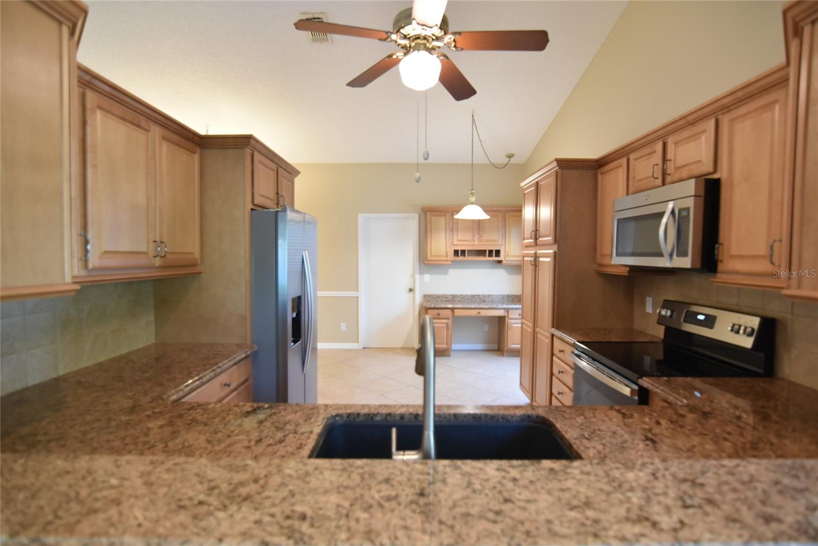 Image 11 of 28 For 1099 Mckinnon Avenue