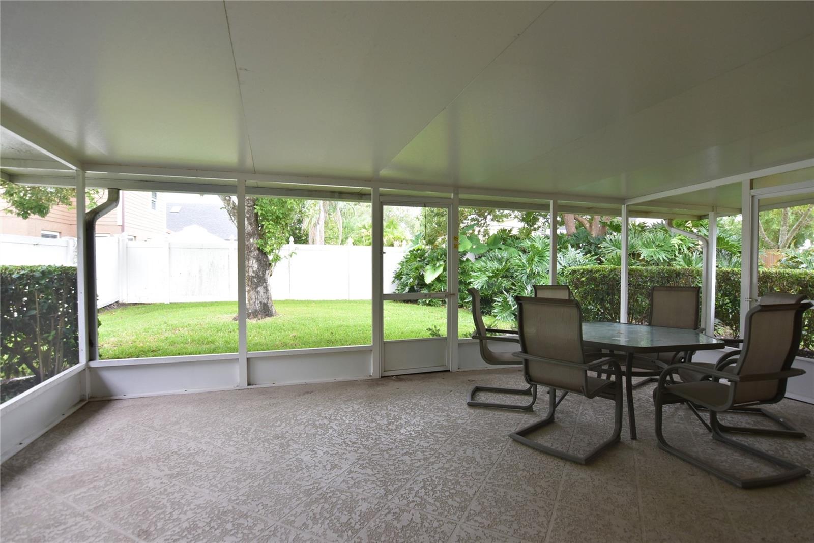 Image 26 of 28 For 1099 Mckinnon Avenue