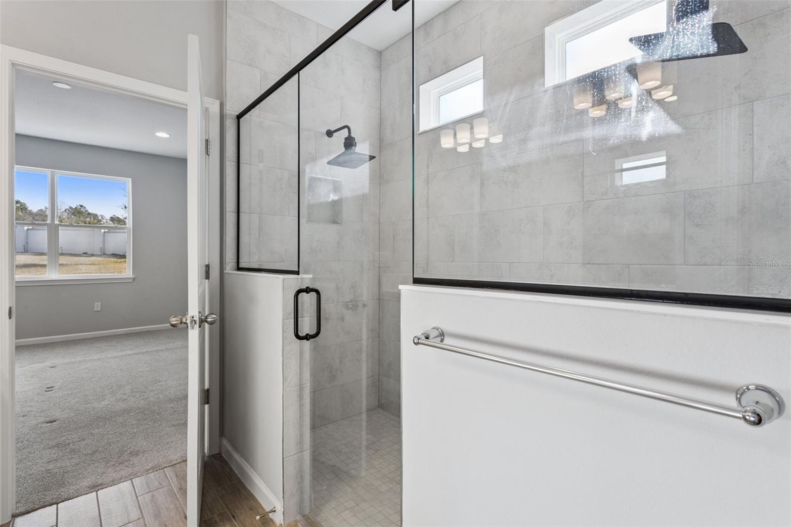 Image 27 of 46 For 4614 Cragmere Loop