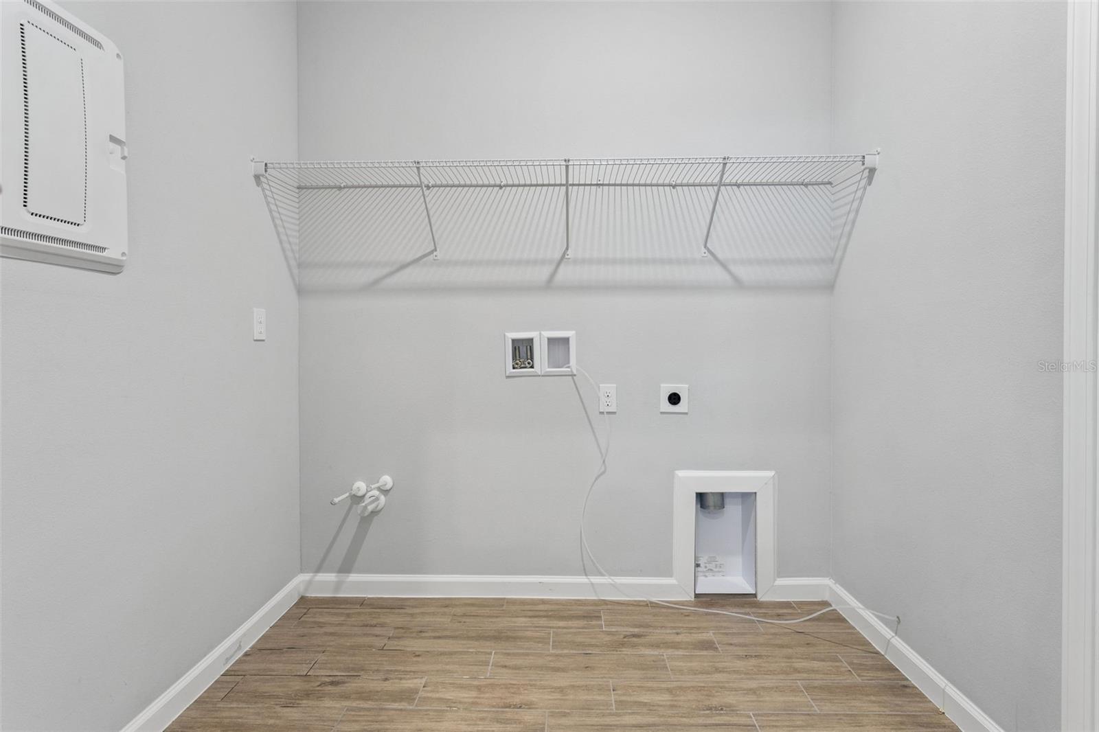 Image 29 of 46 For 4614 Cragmere Loop