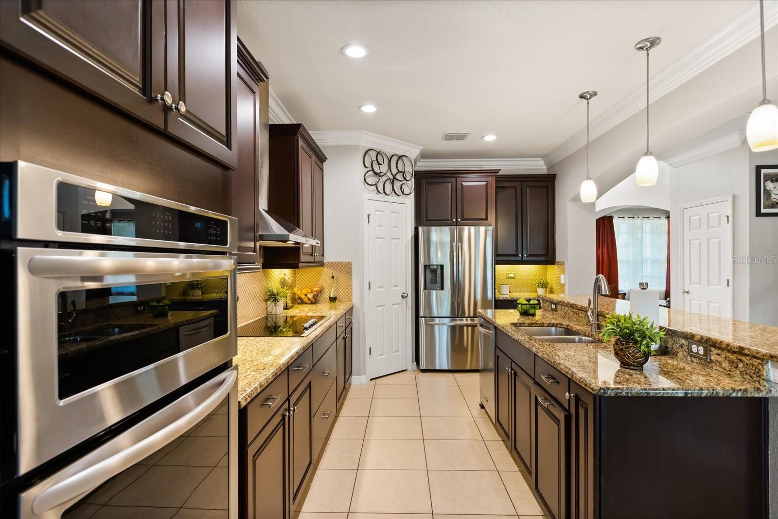 Image 10 of 37 For 19385 Pummelo Drive