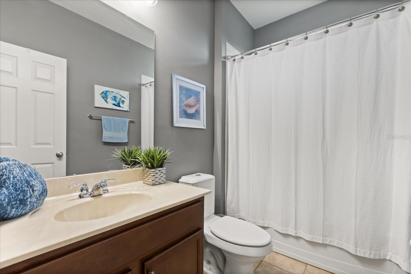 Image 24 of 37 For 19385 Pummelo Drive