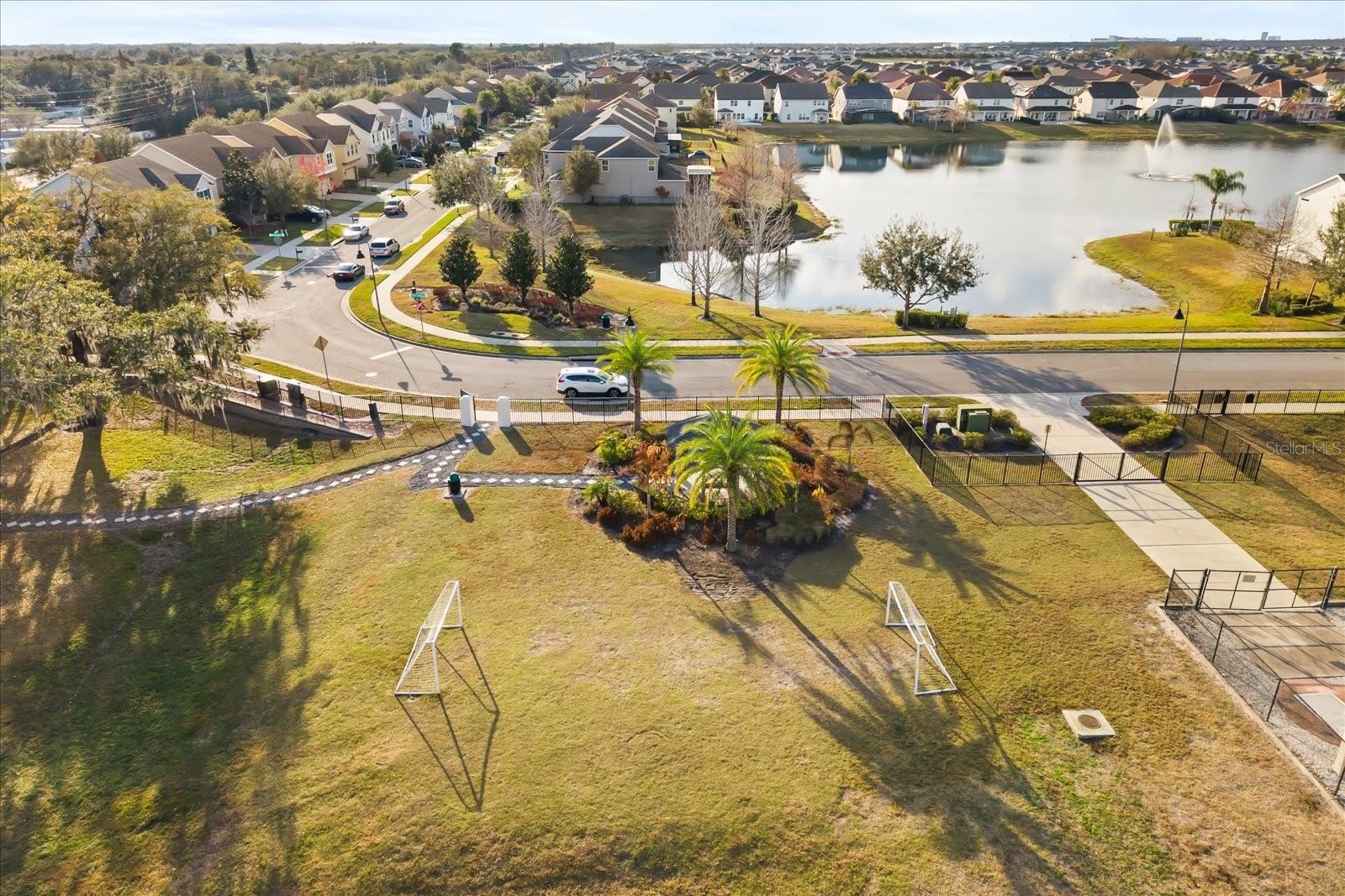 Image 34 of 37 For 19385 Pummelo Drive