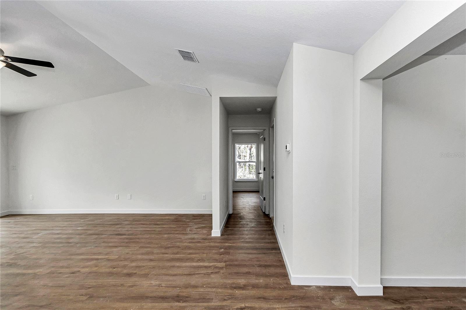 Image 26 of 40 For 6951 151st Loop