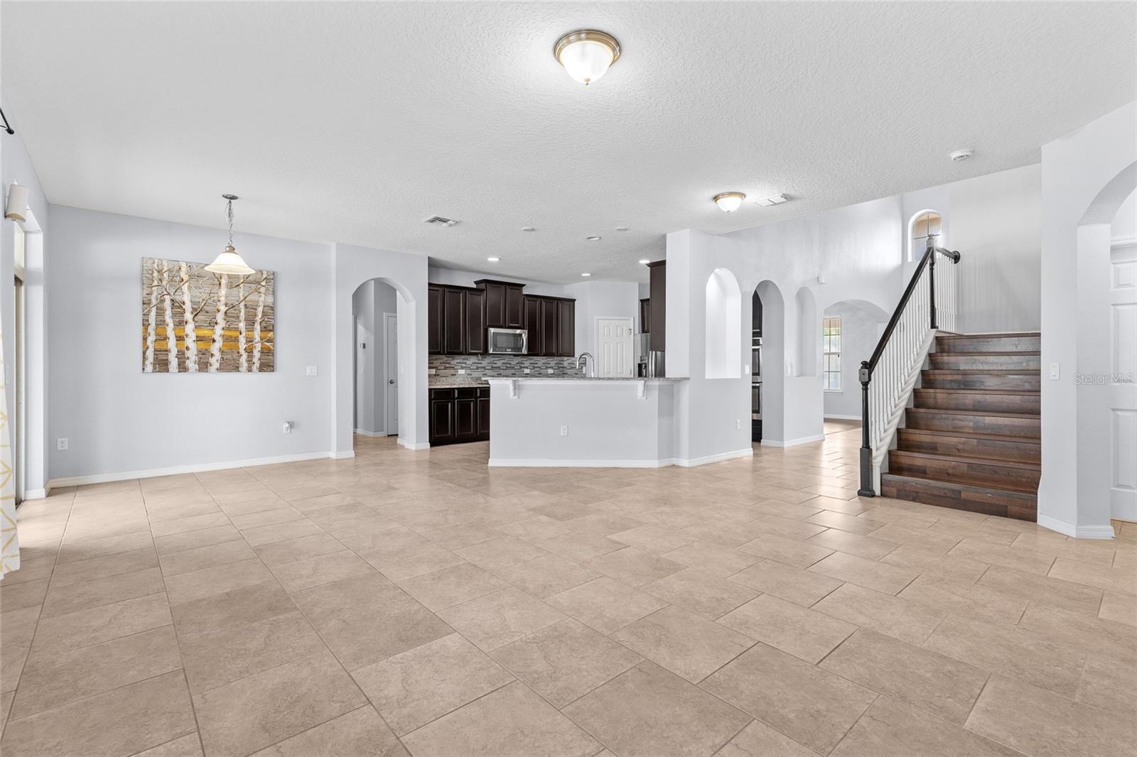 Image 10 of 41 For 14903 Fells Lane