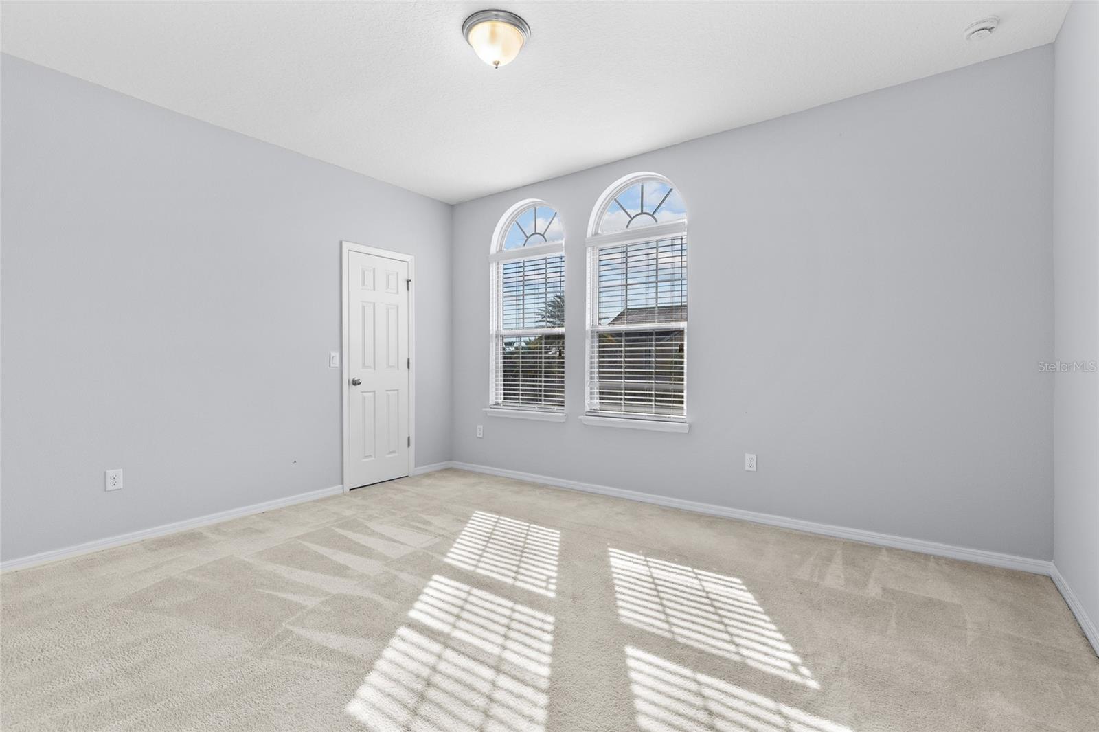 Image 28 of 41 For 14903 Fells Lane