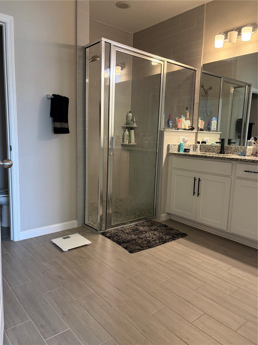 Image 24 of 44 For 1073 Chelan Falls Drive