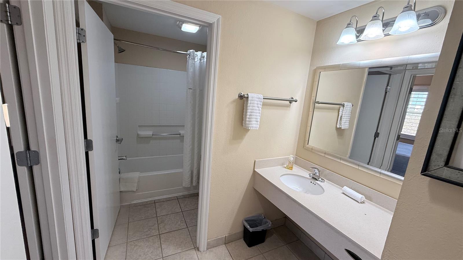 Image 10 of 13 For 7601 Canada Avenue 325