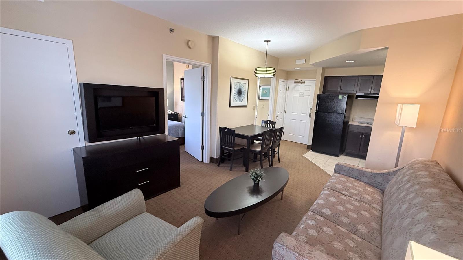 Image 6 of 13 For 7601 Canada Avenue 325