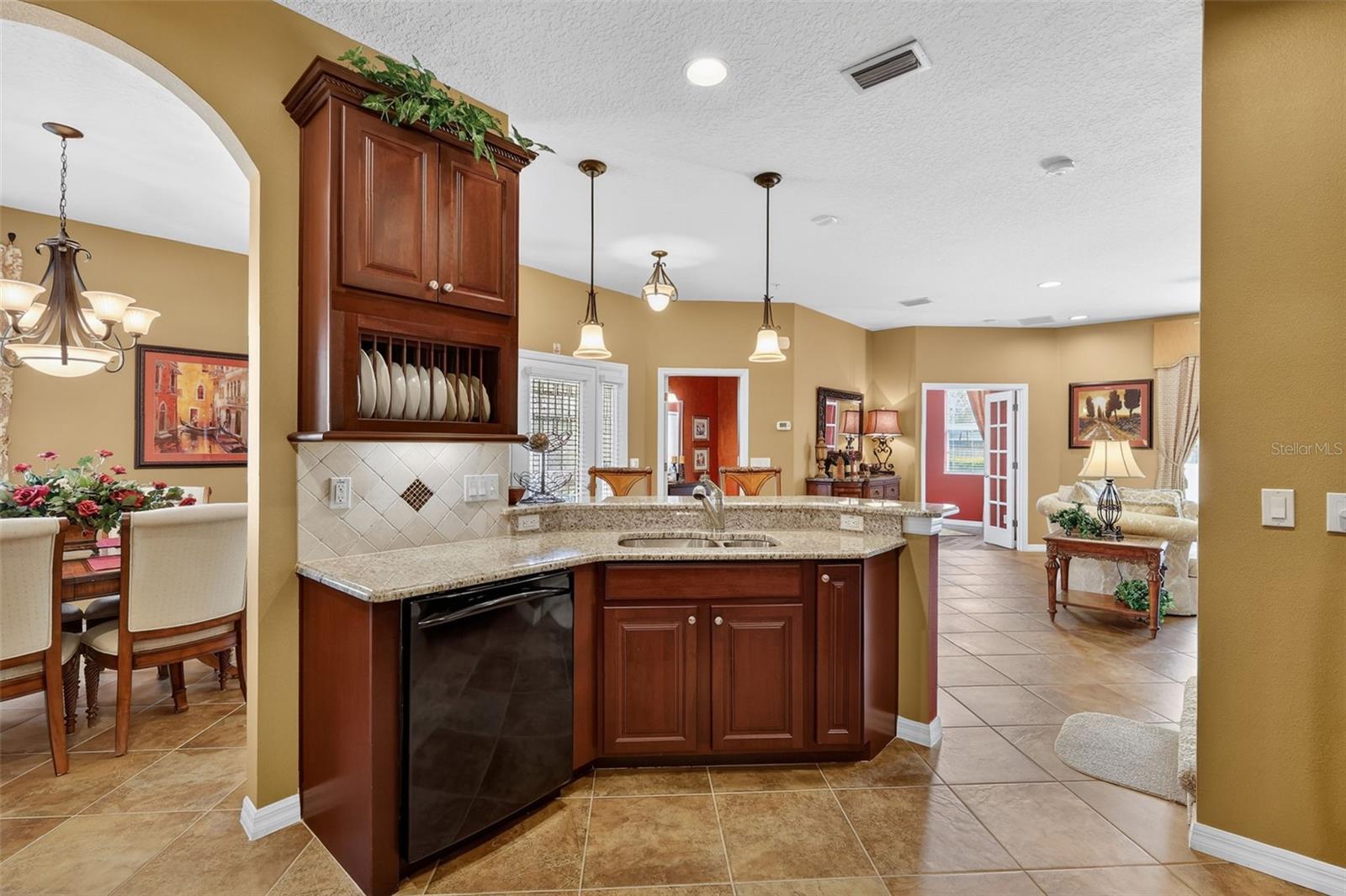 Image 18 of 41 For 237 White Dogwood Lane