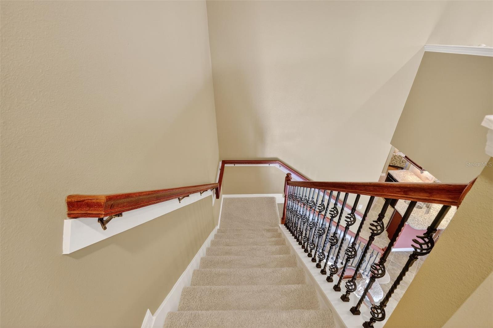 Image 27 of 41 For 237 White Dogwood Lane