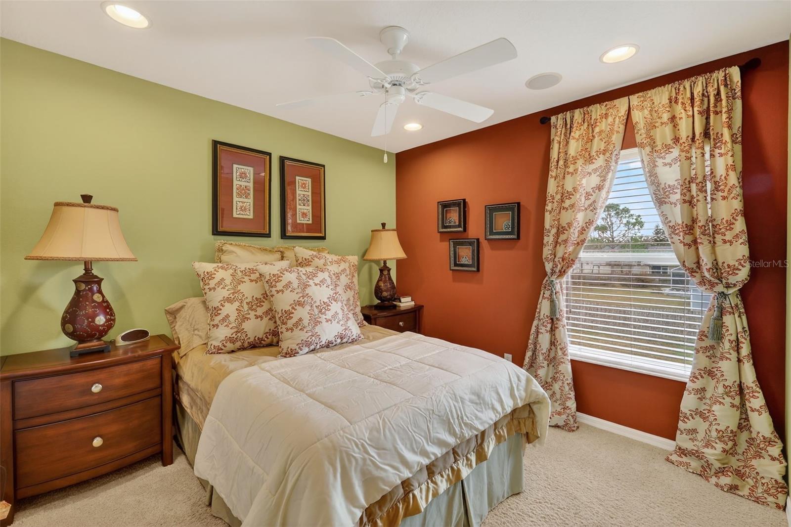 Image 35 of 41 For 237 White Dogwood Lane