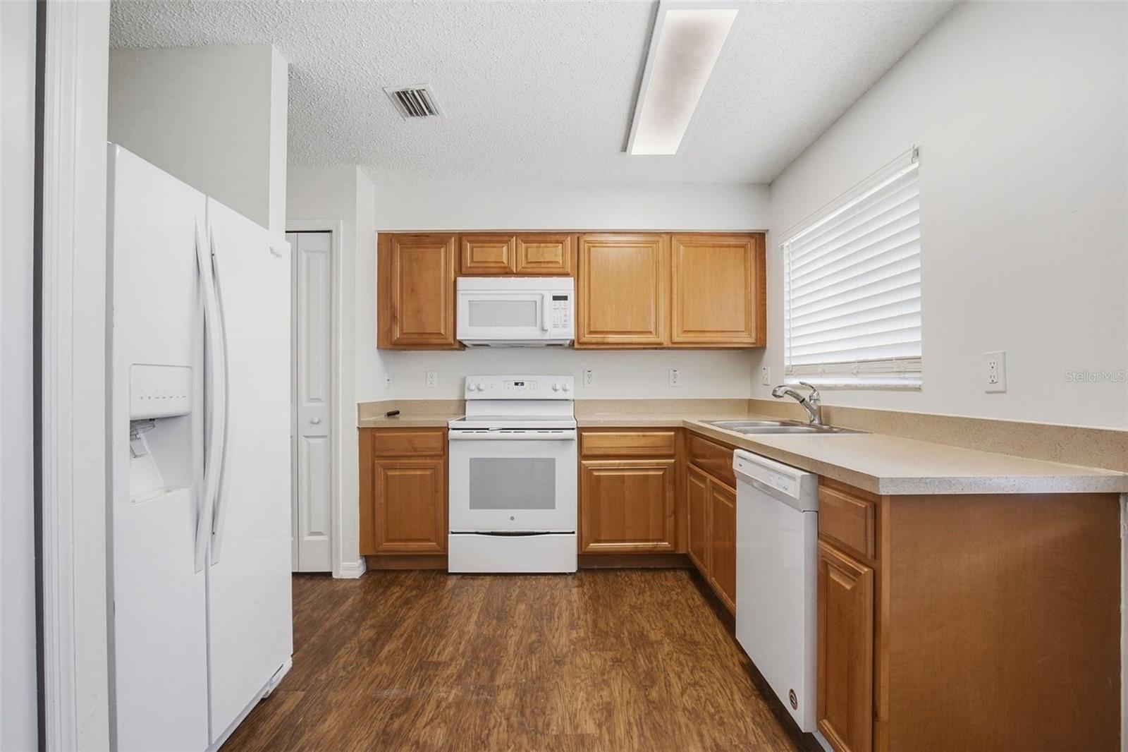 Image 12 of 29 For 4504 Reynolds Creek Avenue