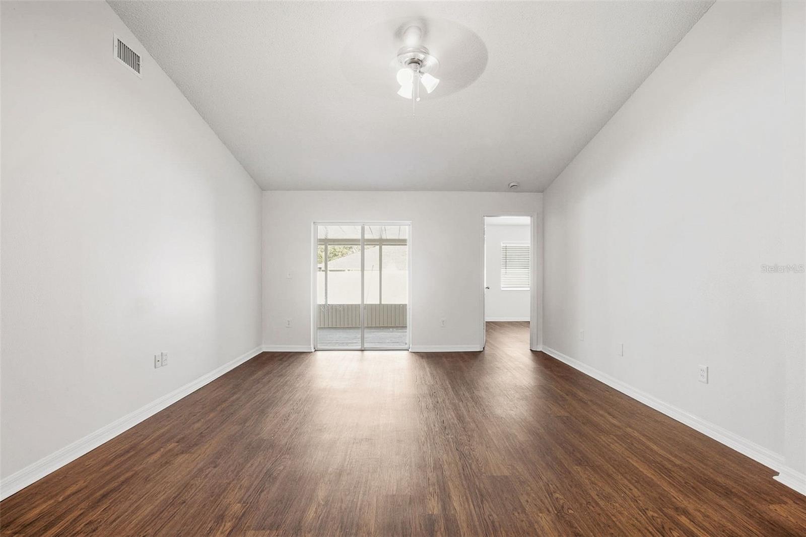 Image 7 of 29 For 4504 Reynolds Creek Avenue