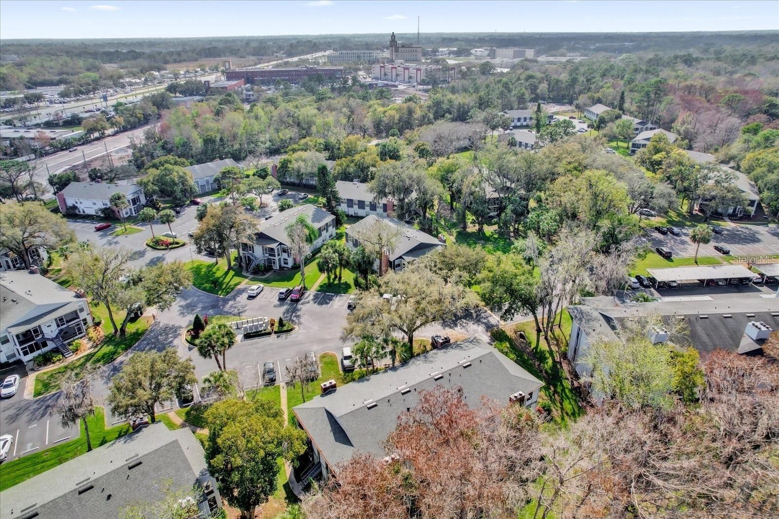 Image 32 of 33 For 705 Northlake Drive 705