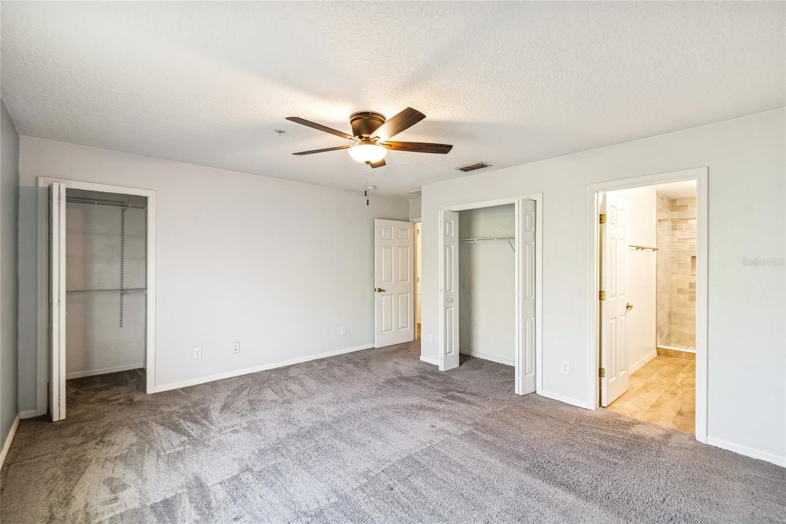 Image 17 of 45 For 113 Glowing Peace Lane 97