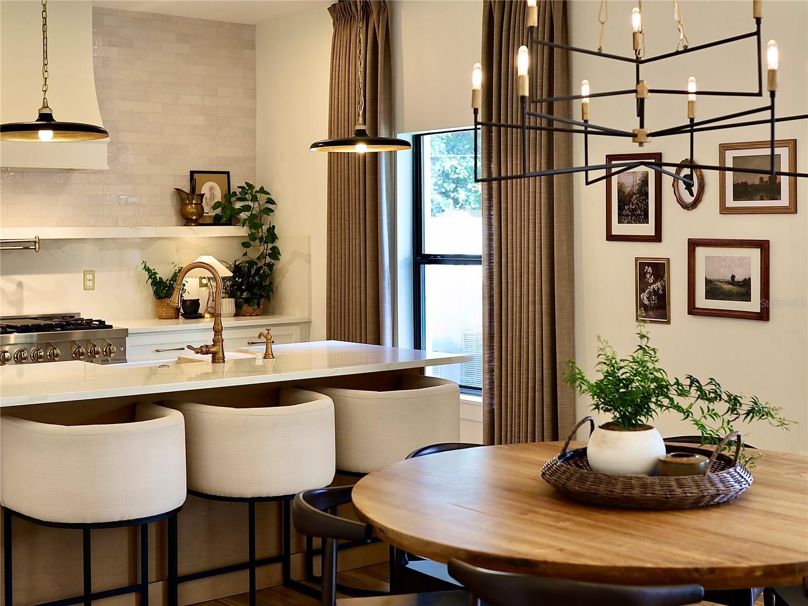 Image 13 of 51 For 2454 Brookshire Avenue