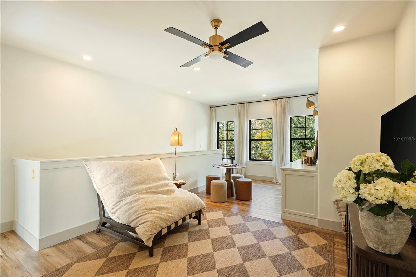 Image 20 of 51 For 2454 Brookshire Avenue