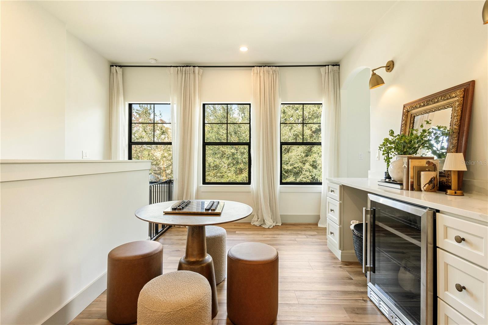 Image 21 of 51 For 2454 Brookshire Avenue