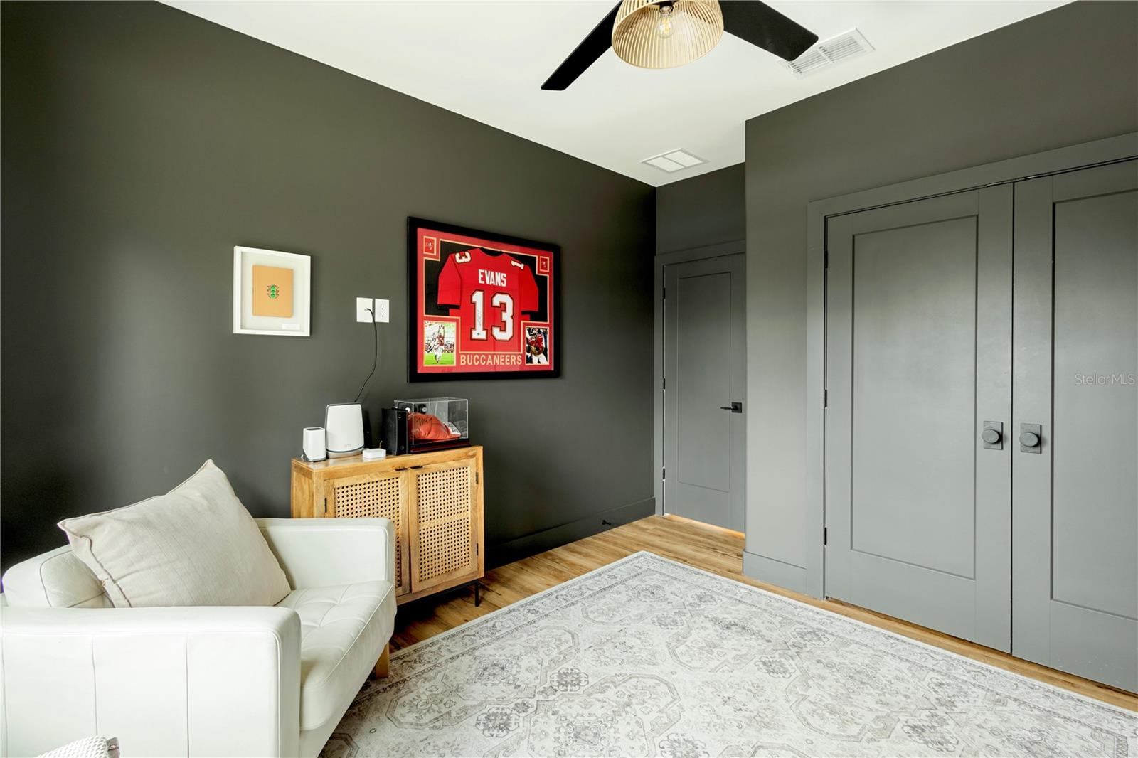 Image 29 of 51 For 2454 Brookshire Avenue