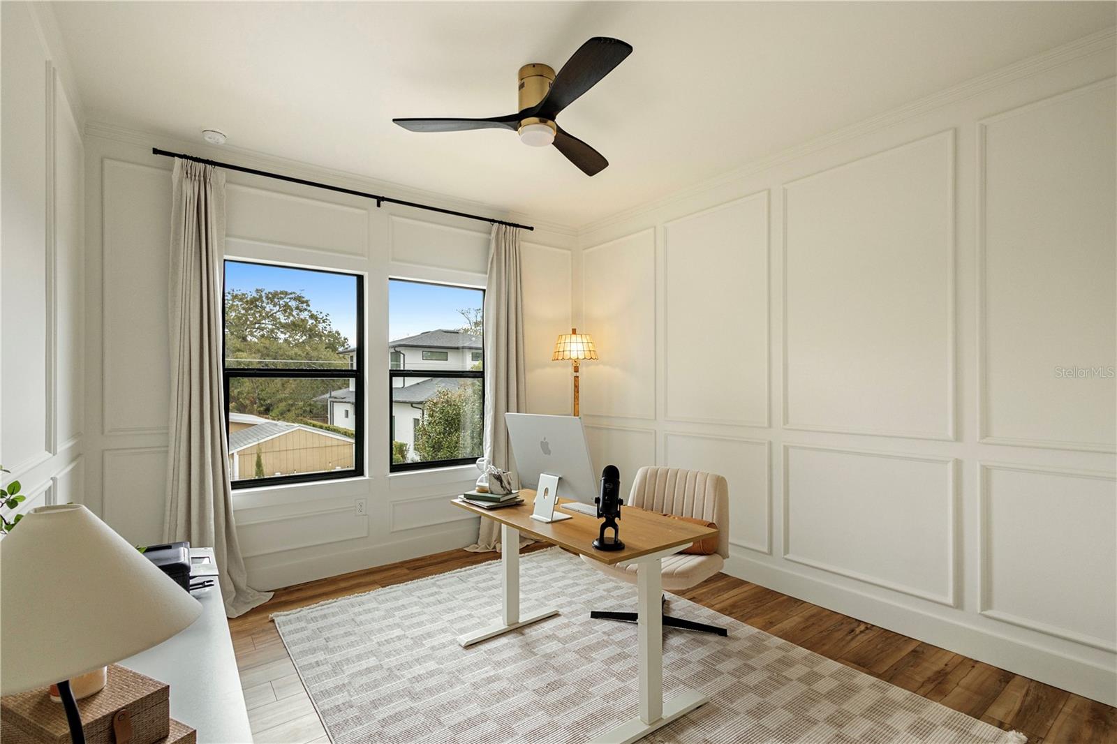 Image 30 of 51 For 2454 Brookshire Avenue