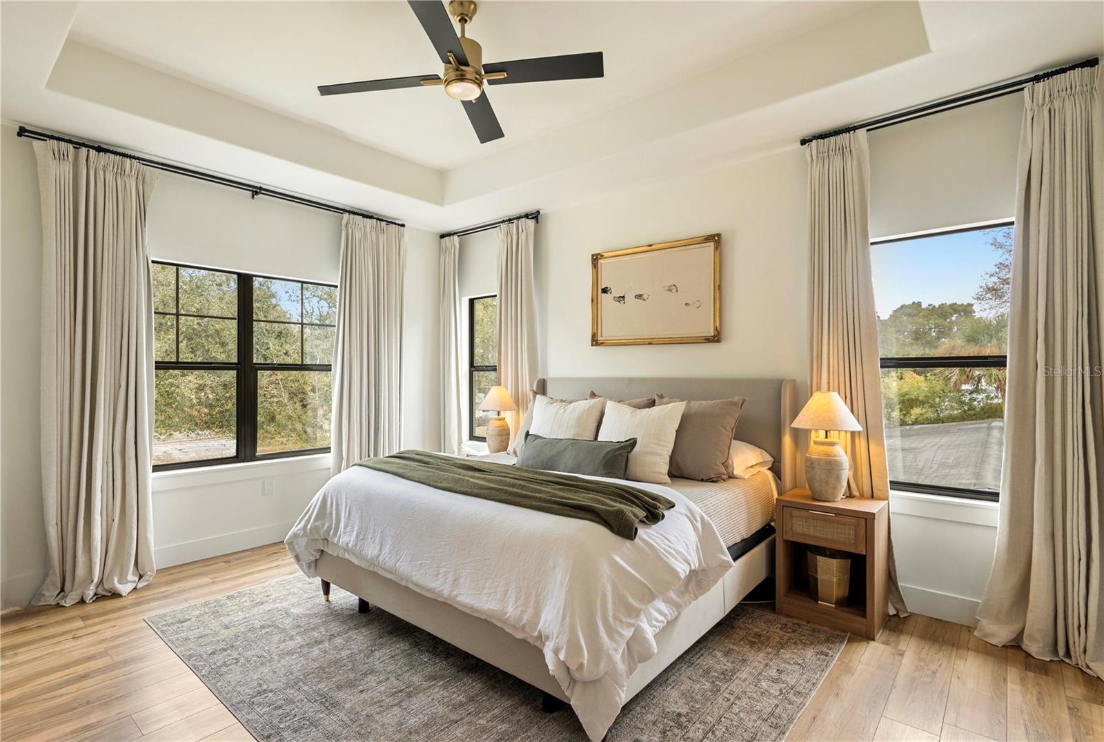 Image 34 of 51 For 2454 Brookshire Avenue