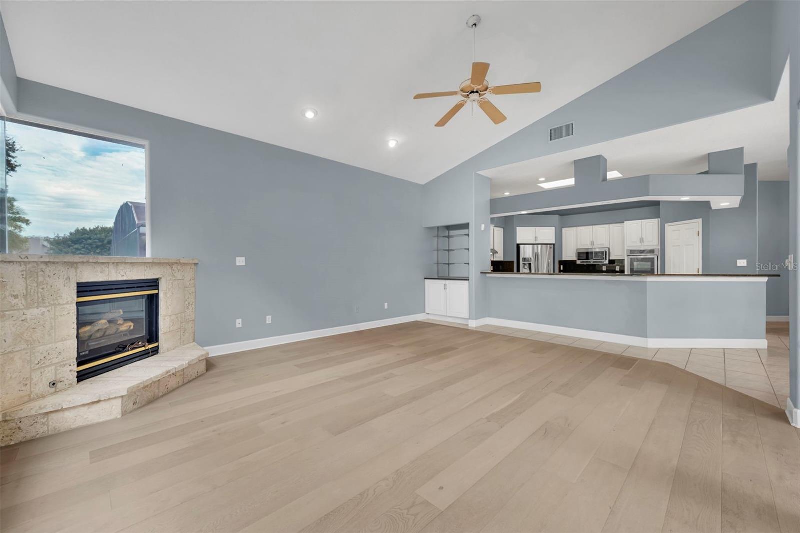 Image 12 of 38 For 330 Tersas Court