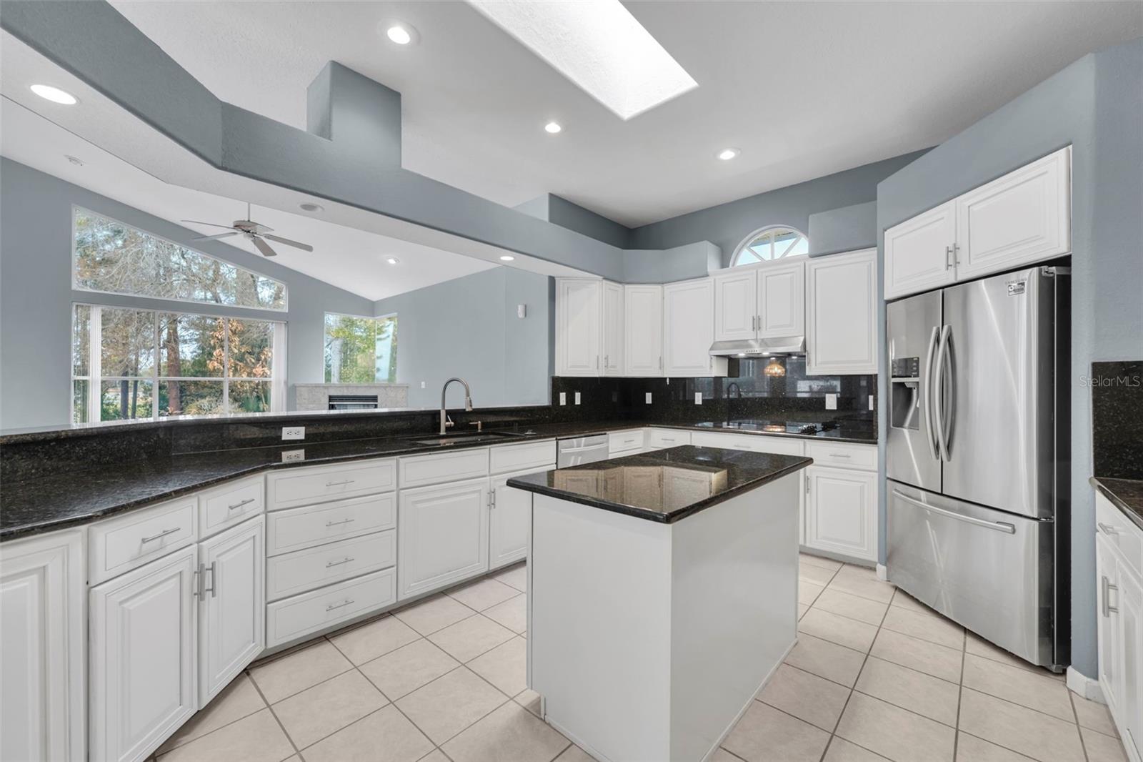 Image 15 of 38 For 330 Tersas Court