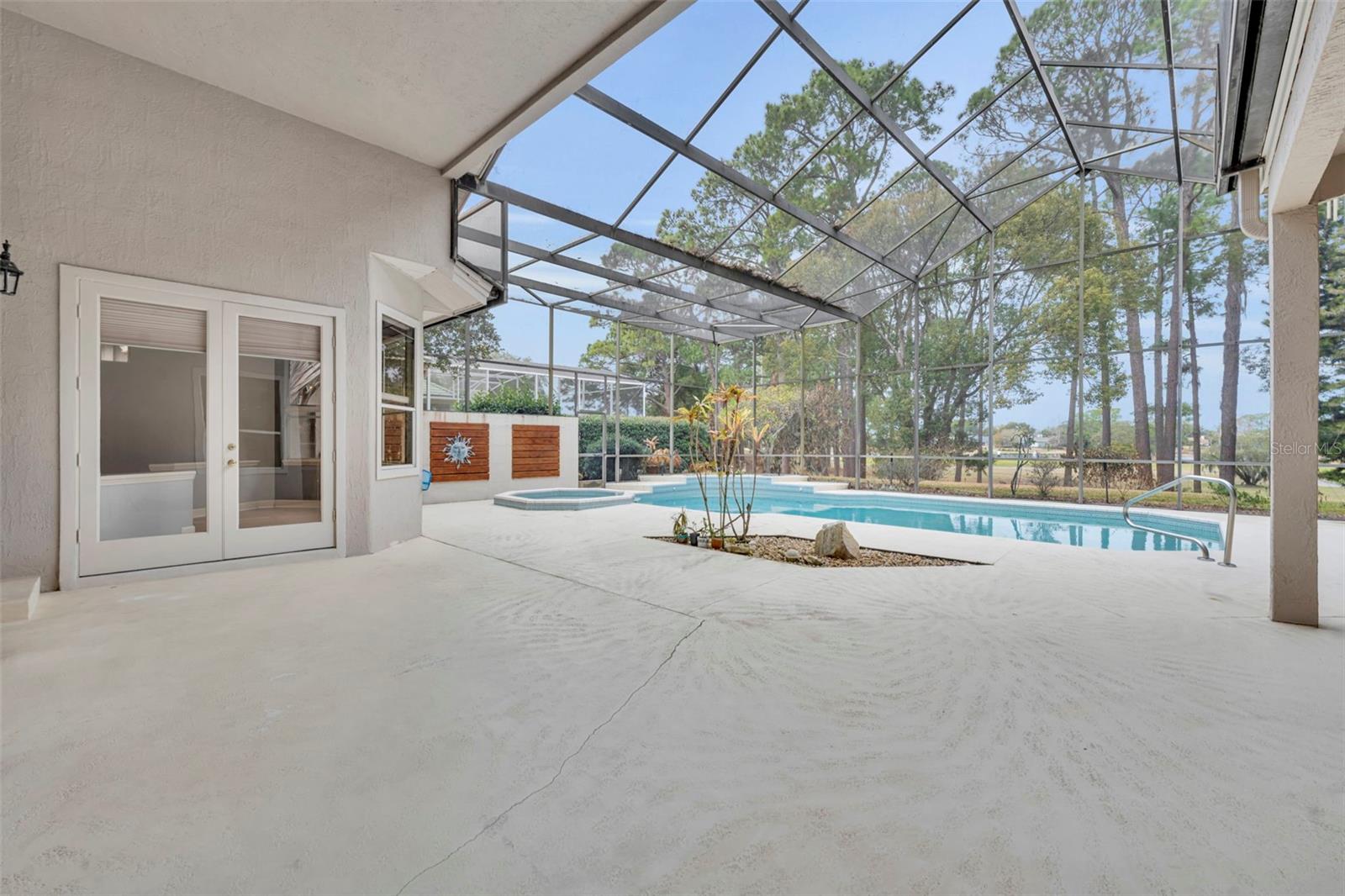 Image 29 of 38 For 330 Tersas Court