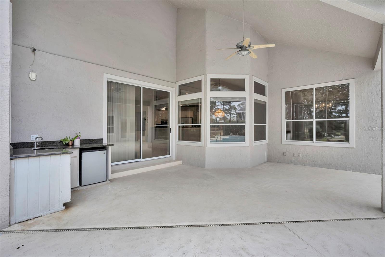 Image 32 of 38 For 330 Tersas Court