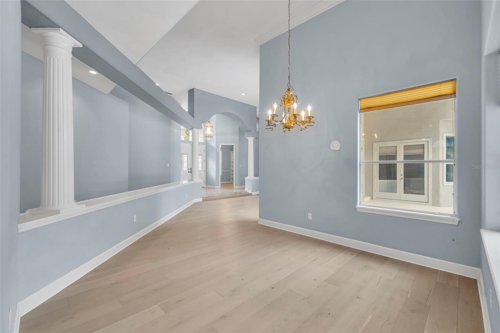 Image 8 of 38 For 330 Tersas Court