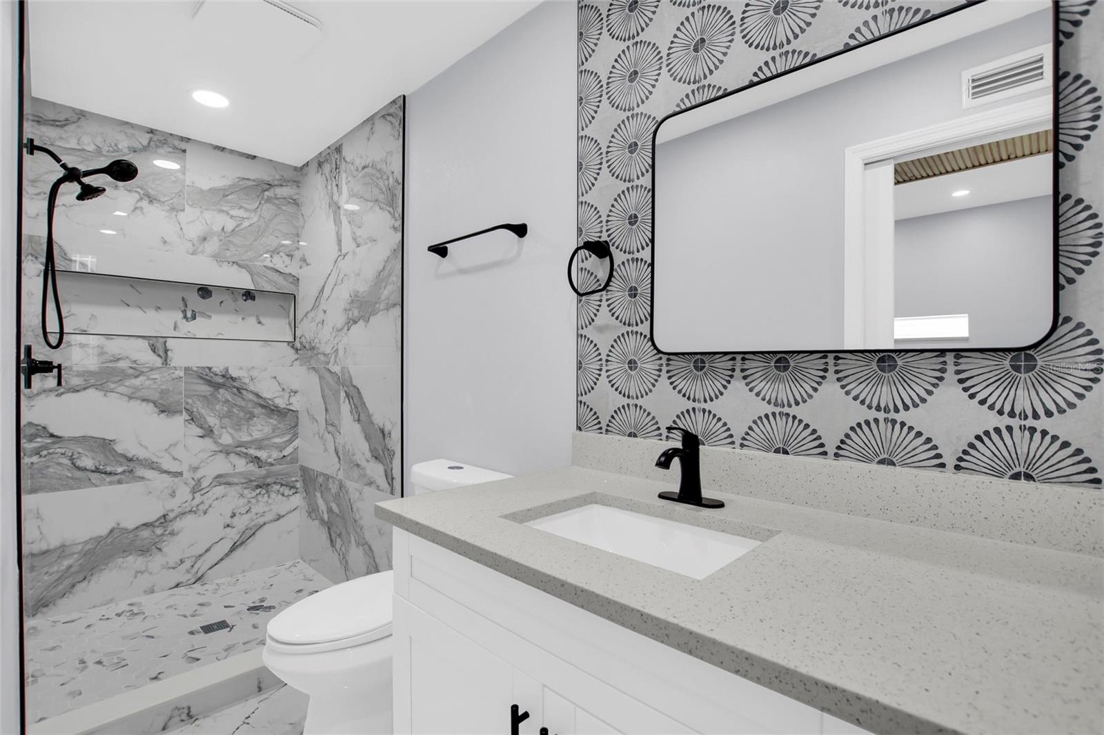 Image 13 of 25 For 7401 1st Avenue N 1-2 Lwr A