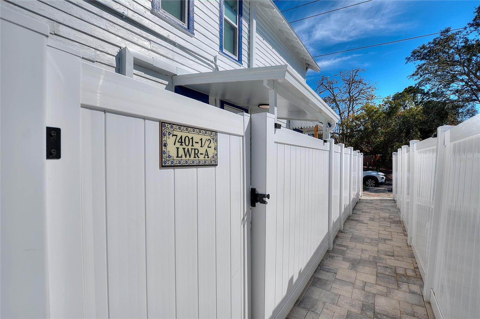 Image 17 of 25 For 7401 1st Avenue N 1-2 Lwr A