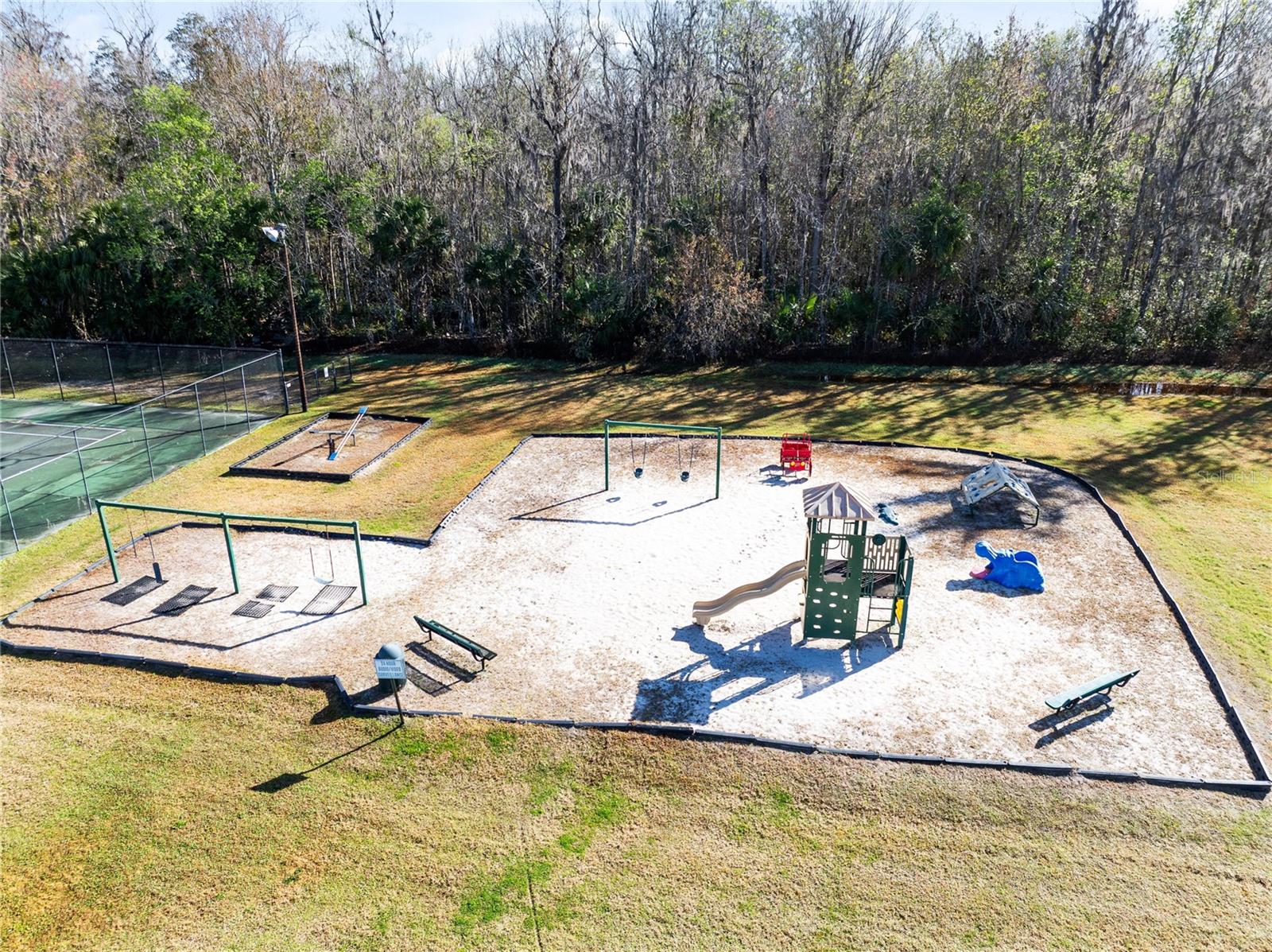 Image 27 of 29 For 421 Horizon Drive